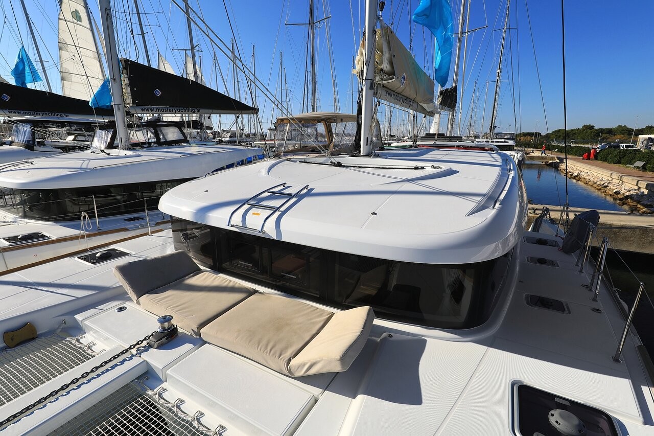 Lagoon 40, Gimme Kiss | Yacht Charter Croatia