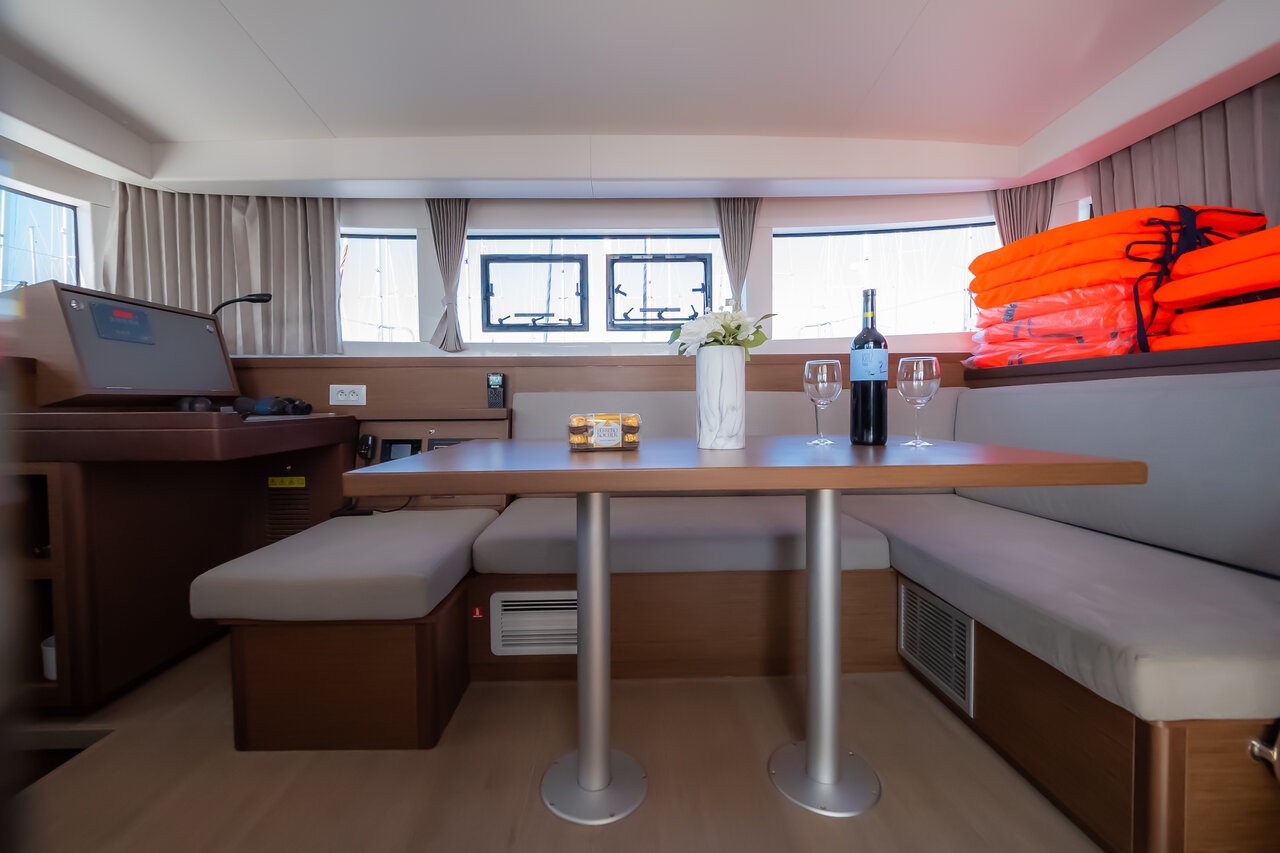 Lagoon 40, You | Yacht Charter Croatia