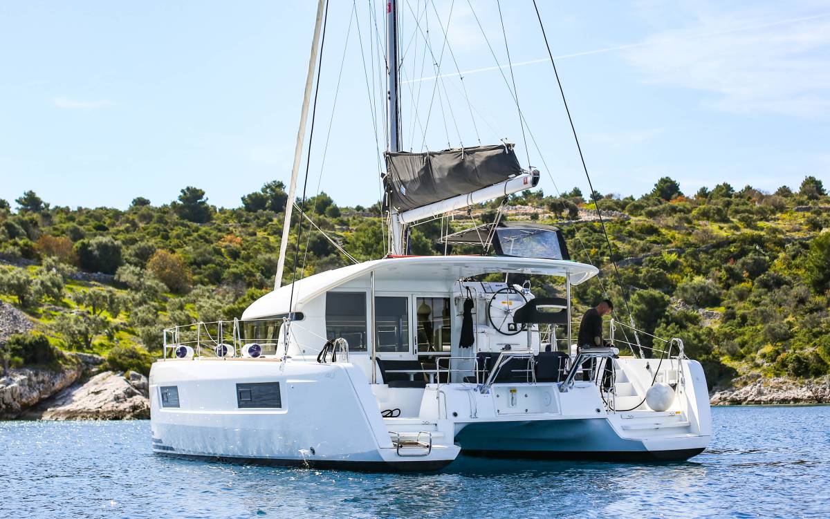 Lagoon 40, Bahia Real | Yacht Charter Croatia