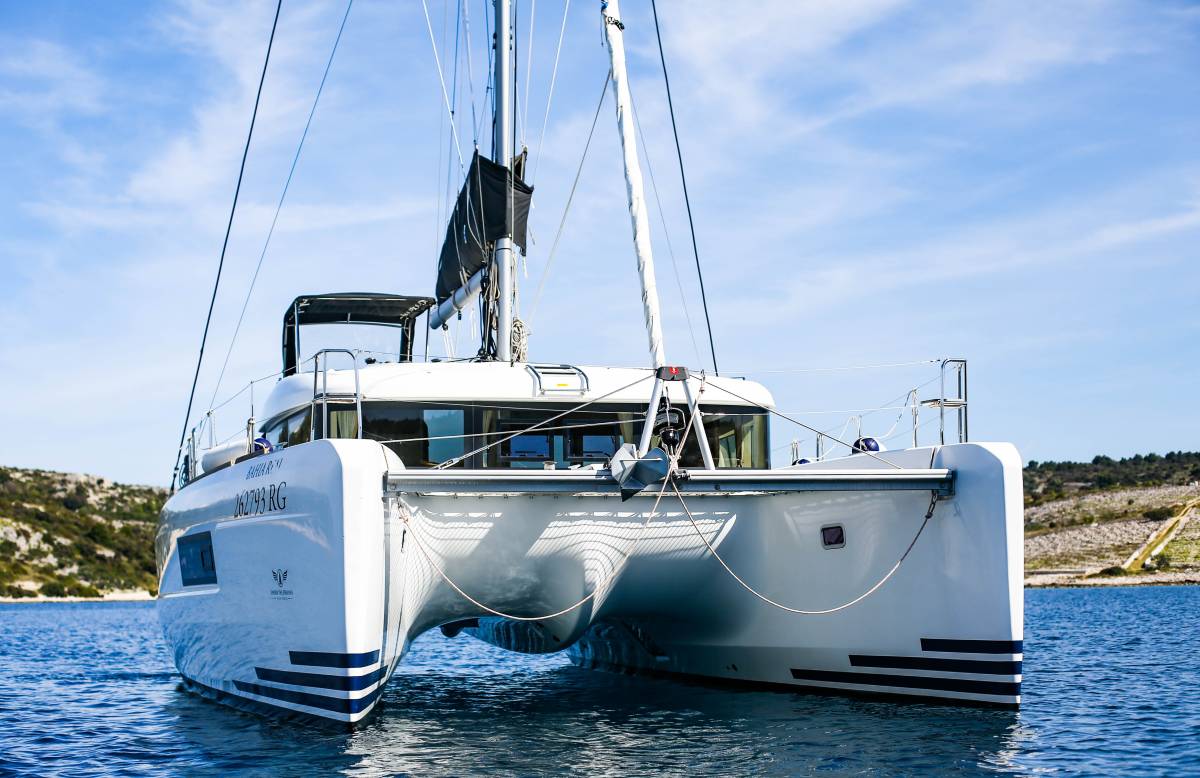 Lagoon 40, Bahia Real | Yacht Charter Croatia