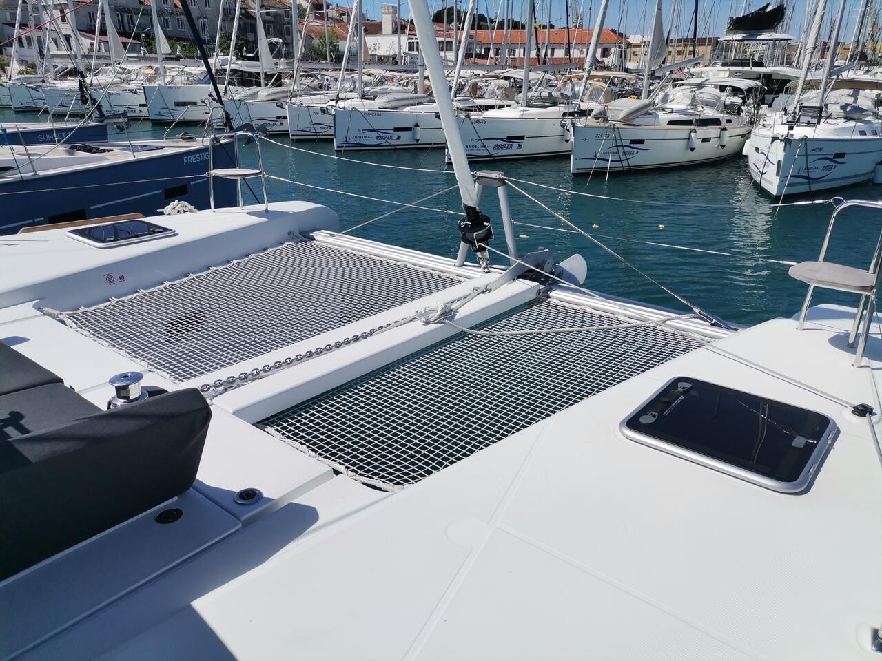 Lagoon 40, Wave elli | Yacht Charter Croatia