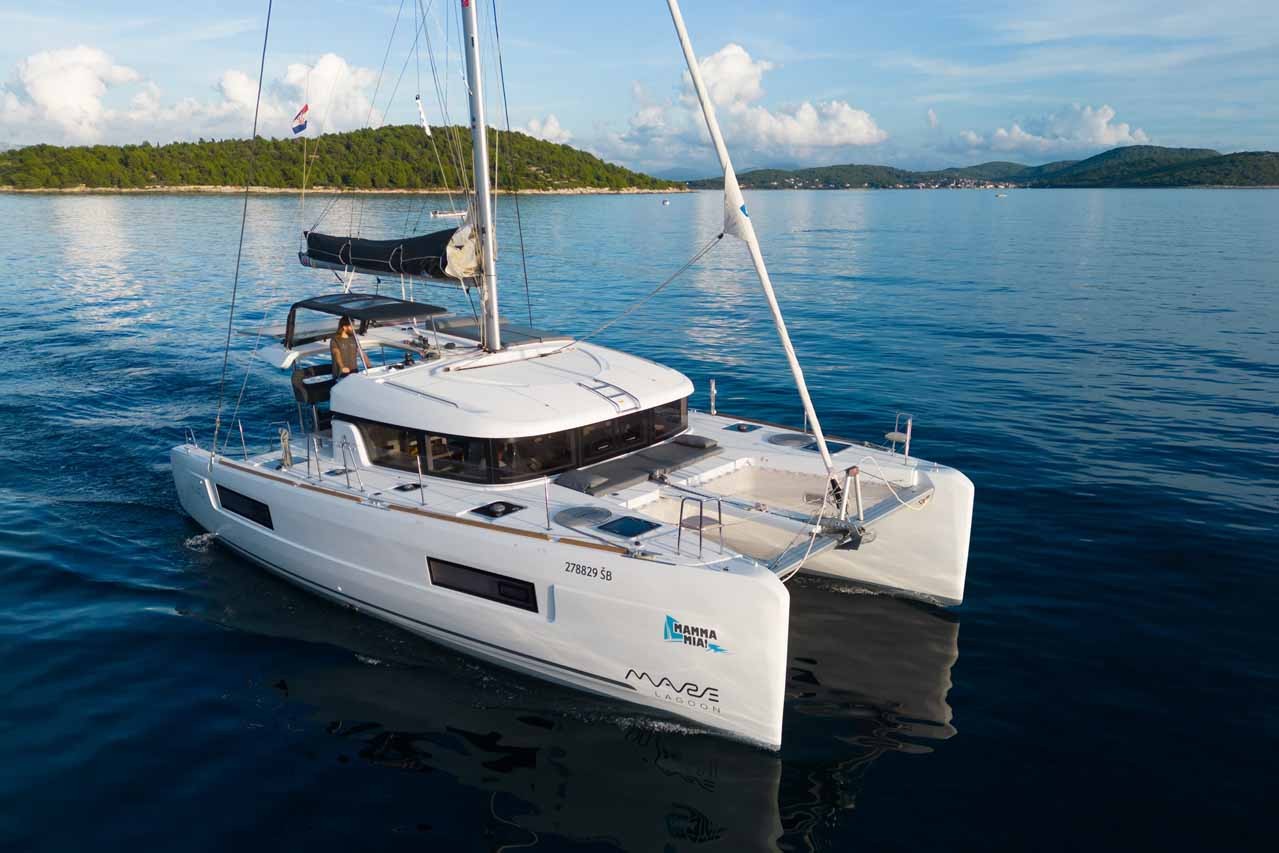 Lagoon 40, Mamma Mia | Yacht Charter Croatia