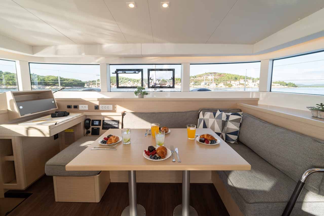 Lagoon 40, Mamma Mia | Yacht Charter Croatia