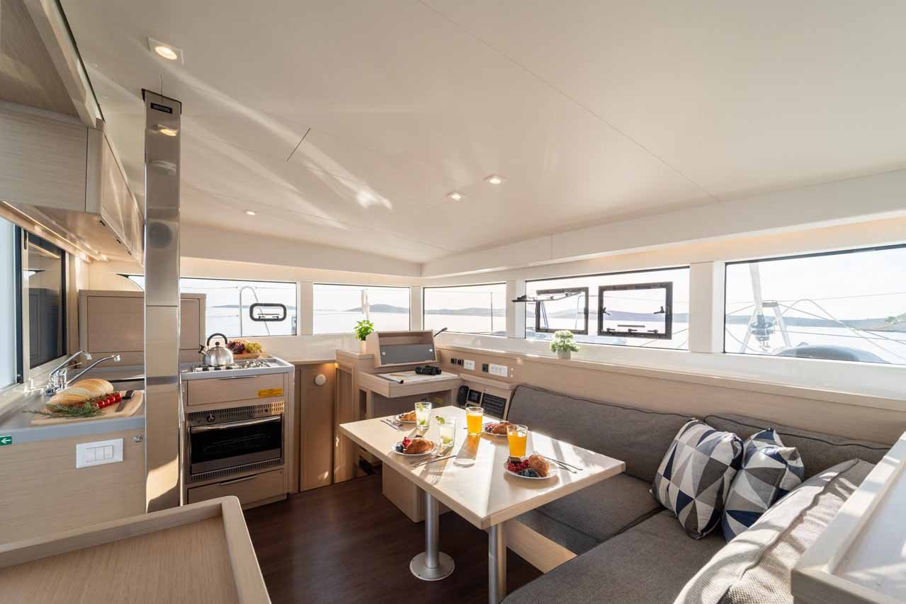 Lagoon 40, Mamma Mia | Yacht Charter Croatia