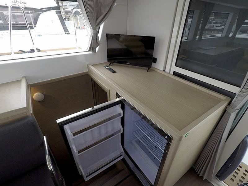 Lagoon 40, Duplo II | Yacht Charter Croatia