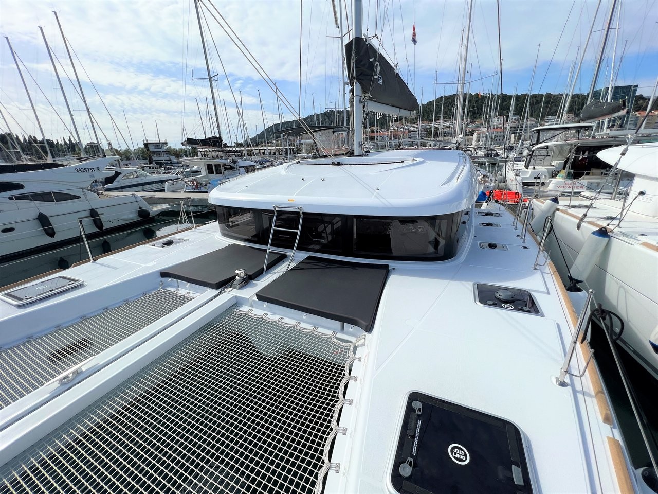 Lagoon 40, Wind Seeker | Yacht Charter Croatia