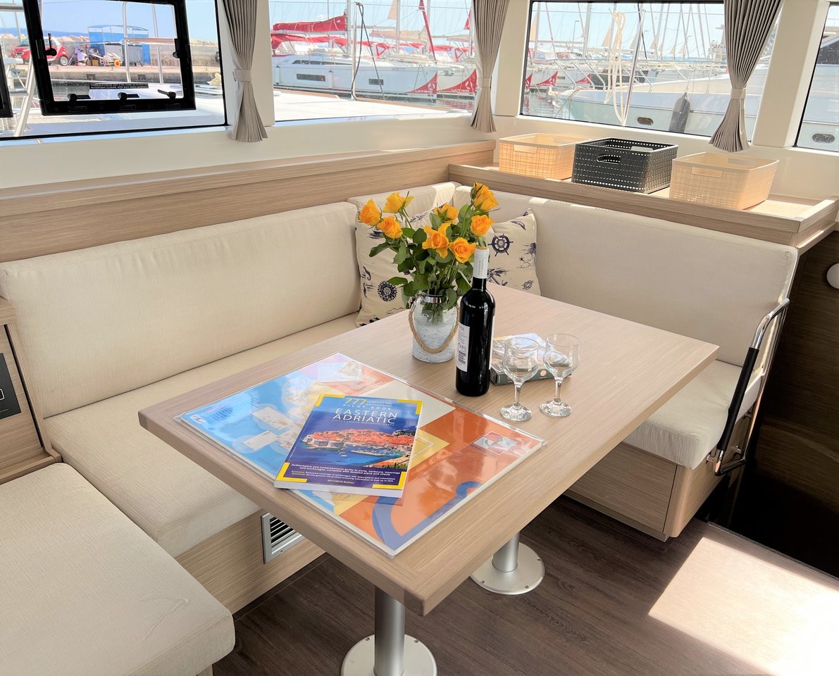 Lagoon 40, Wind Seeker | Yacht Charter Croatia