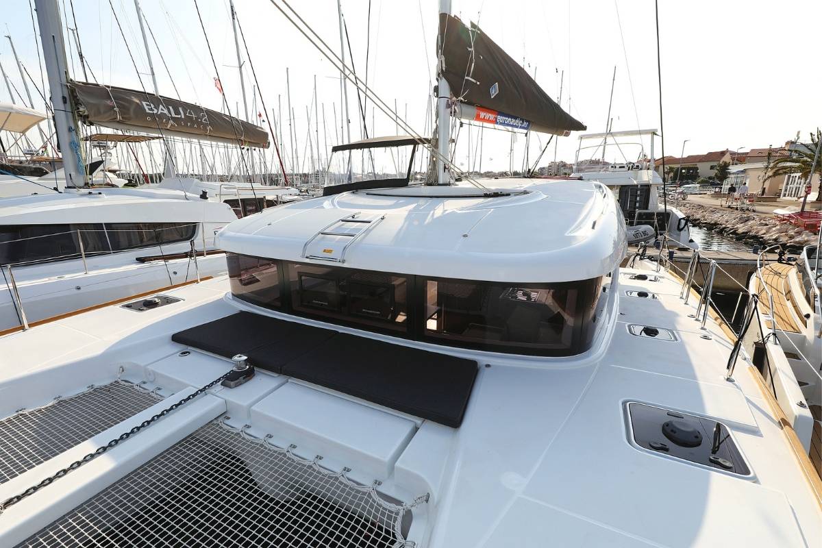 Lagoon 40, Lipstick | Noleggio di Yacht Croazia