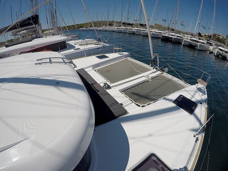 Lagoon 40, Tom Cat | Yacht Charter Croatia