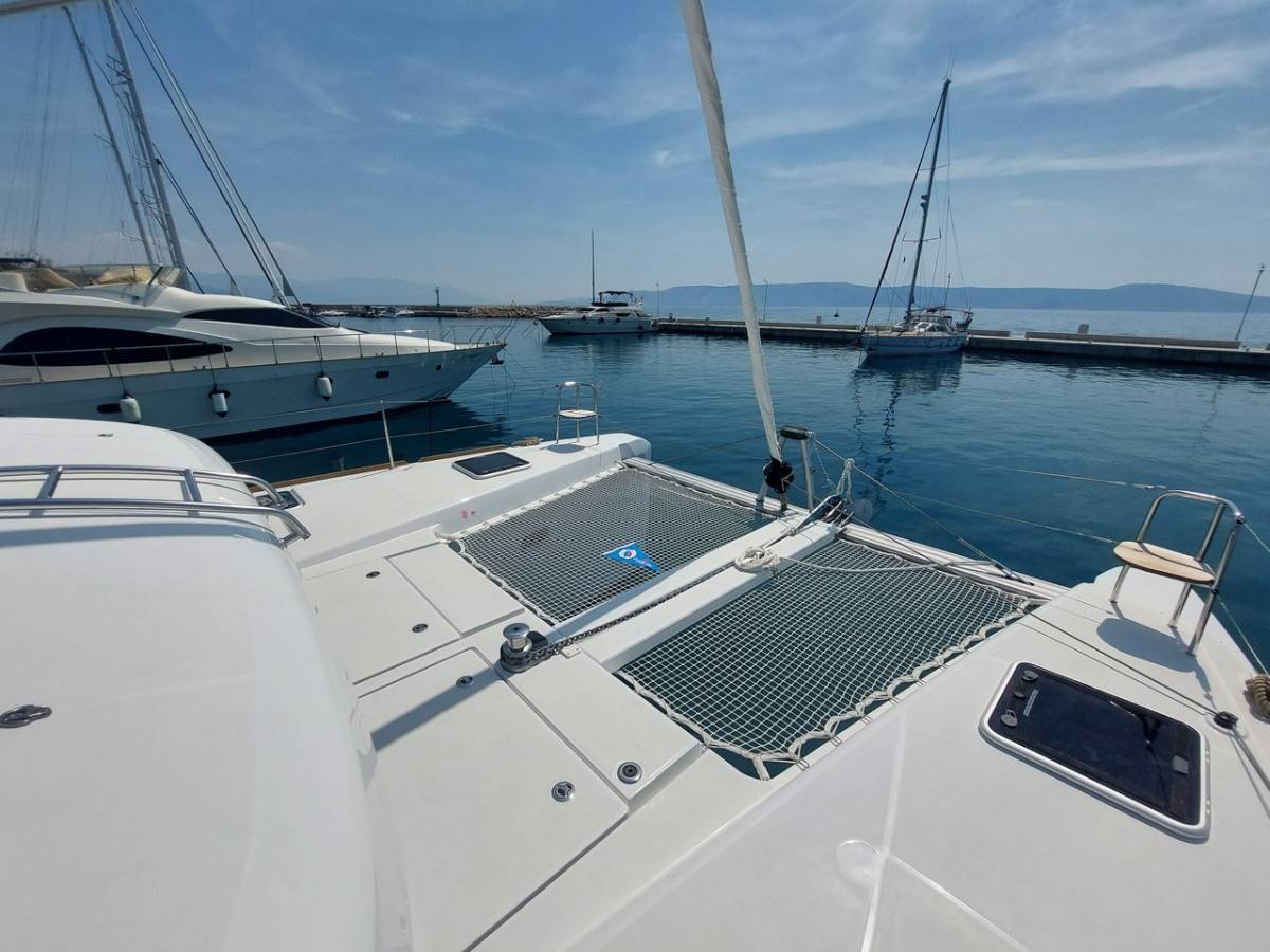 Lagoon 40, Manu | Yacht Charter Croatia