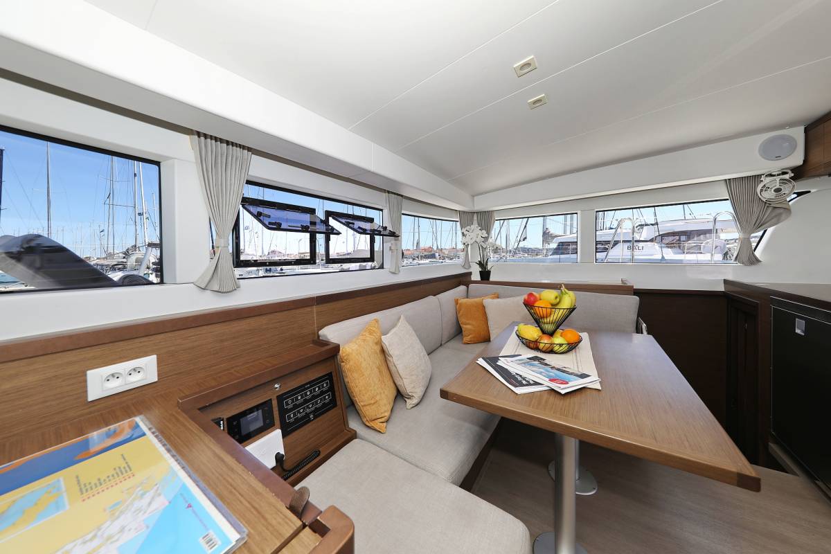 Lagoon 40, Tortilla Flat | Noleggio di Yacht Croazia