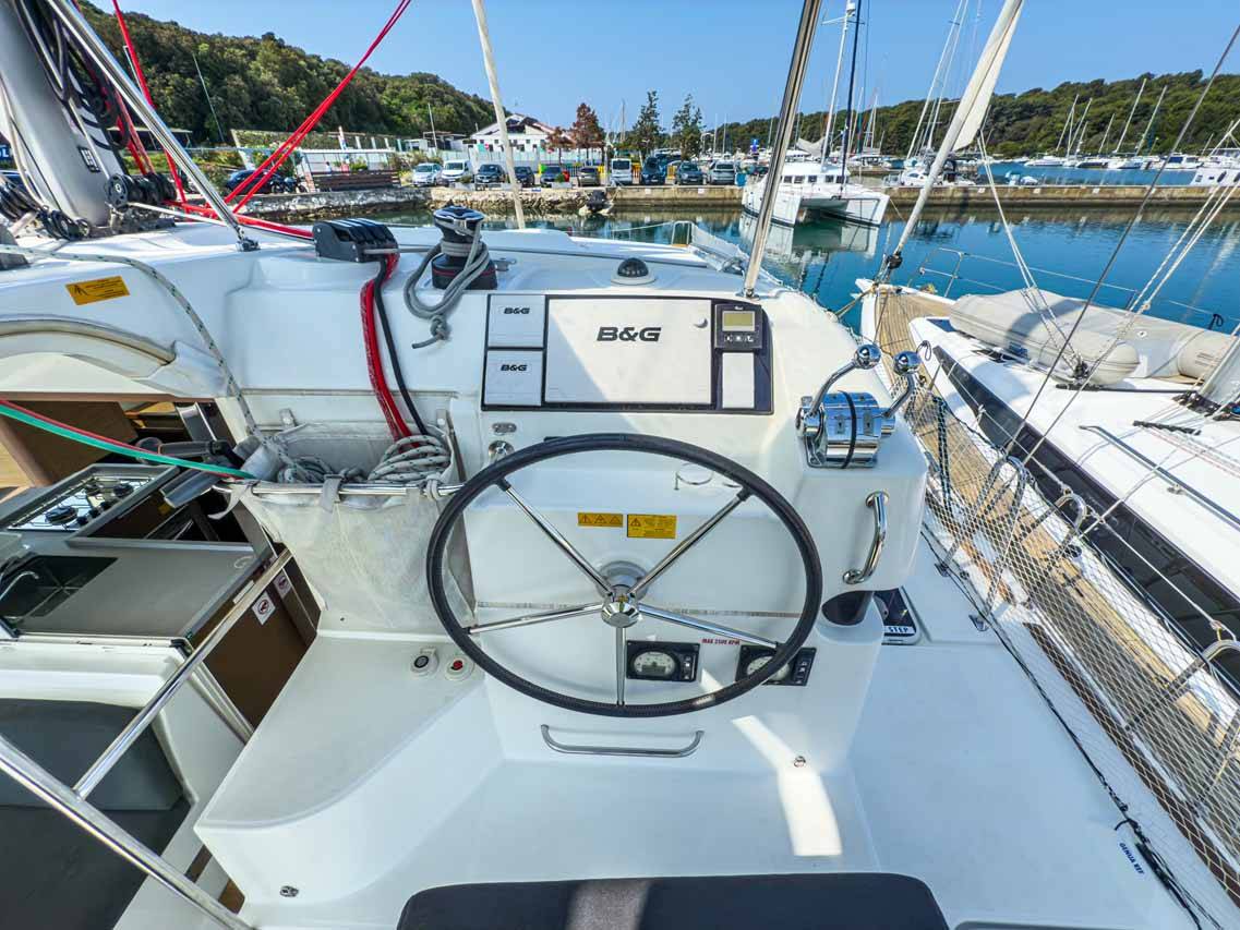 Lagoon 40, Blue | Noleggio di Yacht Croazia