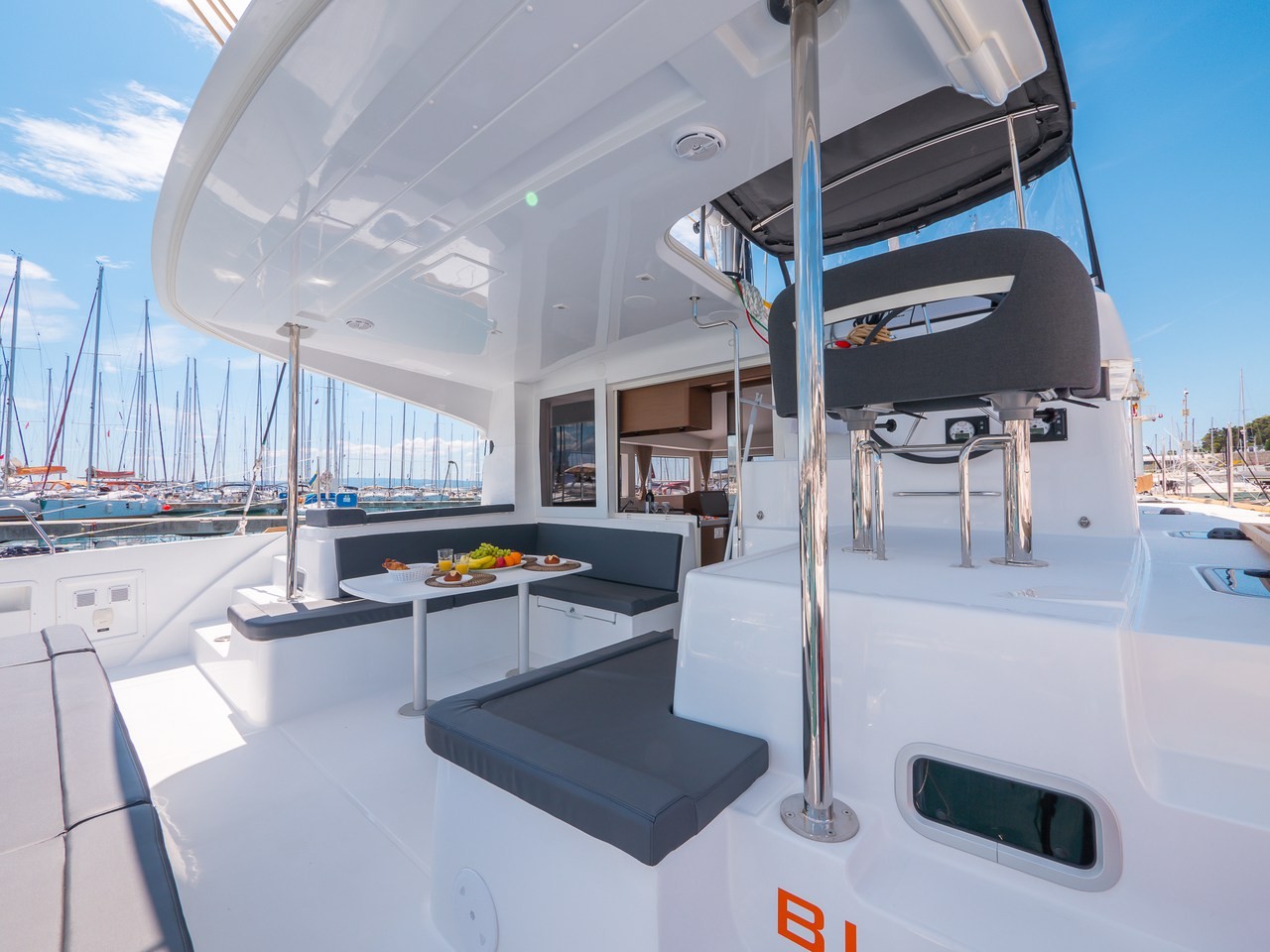 Lagoon 40, Blue Eyes | Yacht Charter Croatia