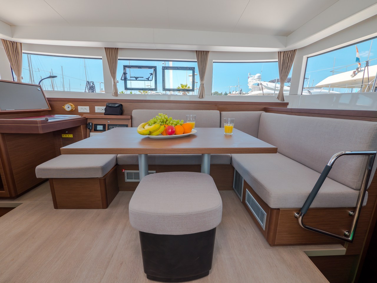 Lagoon 40, Blue Eyes | Yacht Charter Croatia