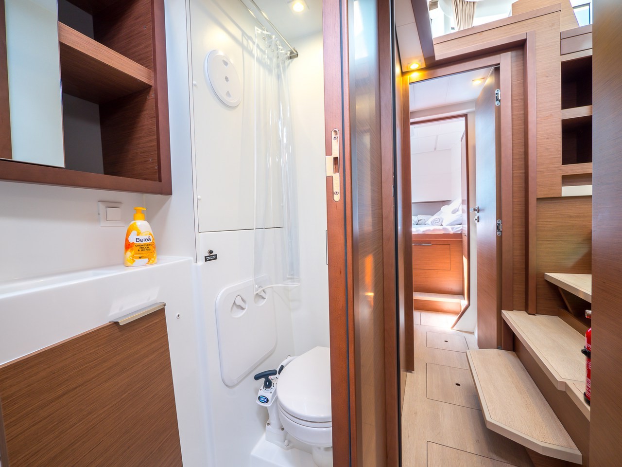 Lagoon 40, Blue Eyes | Yacht Charter Croatia