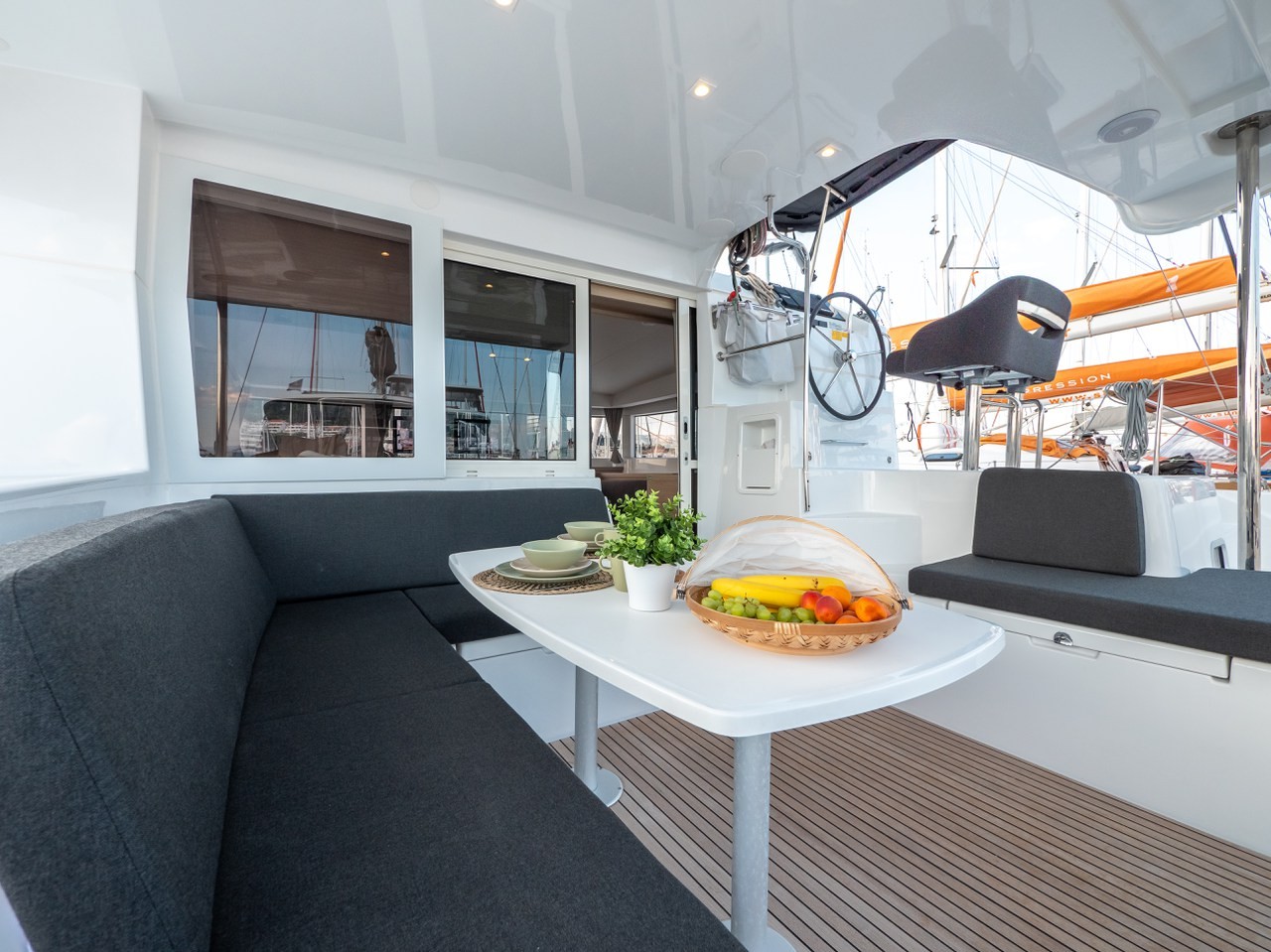 Lagoon 40, Osprey | Yacht Charter Croatia