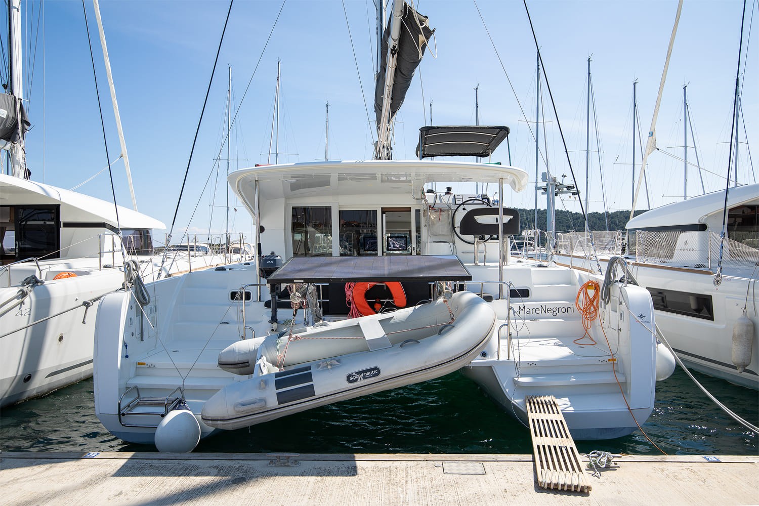 Lagoon 40, Mare Negroni | Noleggio di Yacht Croazia