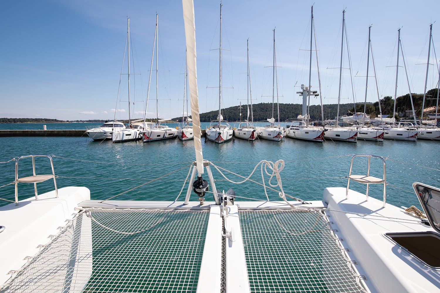 Lagoon 40, Mare Negroni | Noleggio di Yacht Croazia