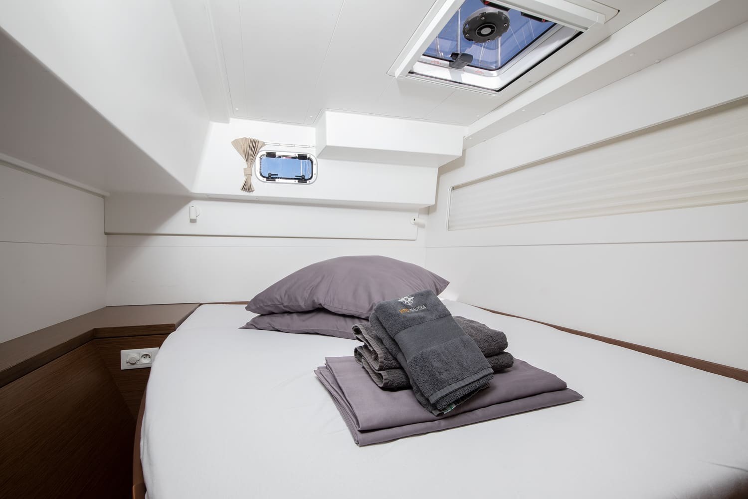 Lagoon 40, Mare Negroni | Noleggio di Yacht Croazia
