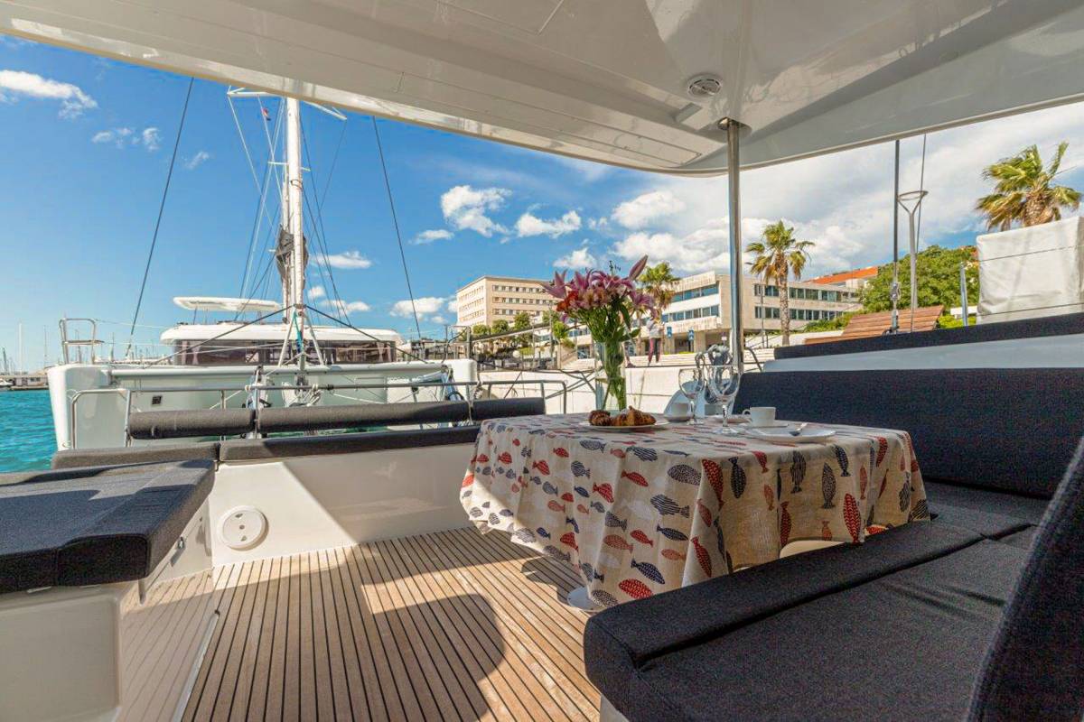 Lagoon 40, Sailor Moon | Yacht Charter Croatia