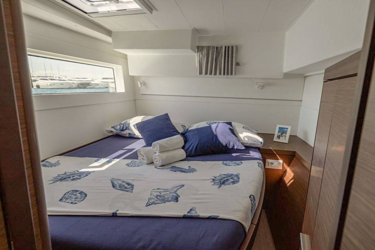 Lagoon 40, Sailor Moon | Yacht Charter Croatia