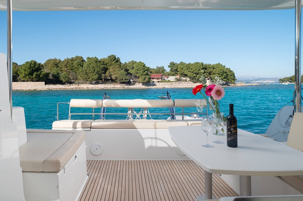 Lagoon 40, Mignonne | Yacht Charter Croatia