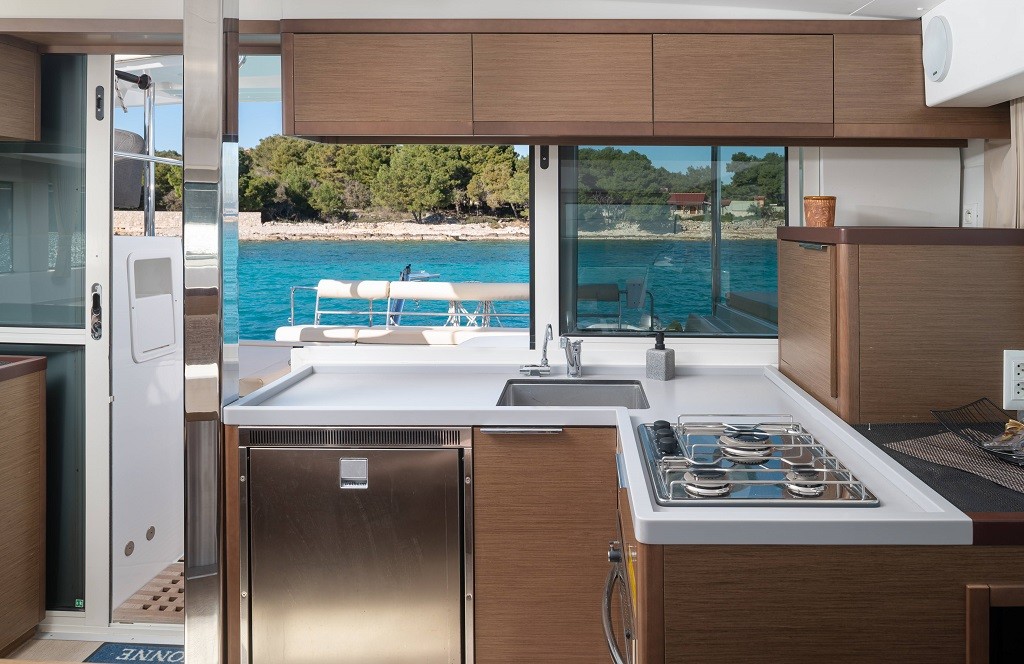 Lagoon 40, Mignonne | Yacht Charter Croatia