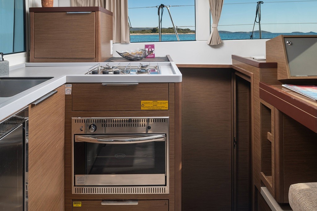 Lagoon 40, Mignonne | Yacht Charter Croatia