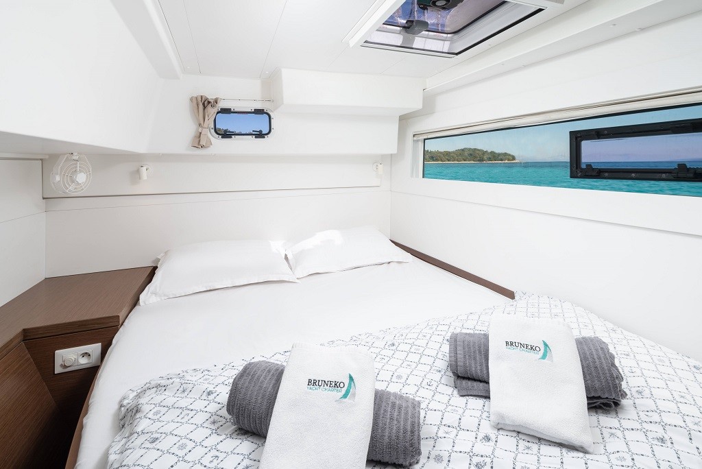 Lagoon 40, Mignonne | Yacht Charter Croatia