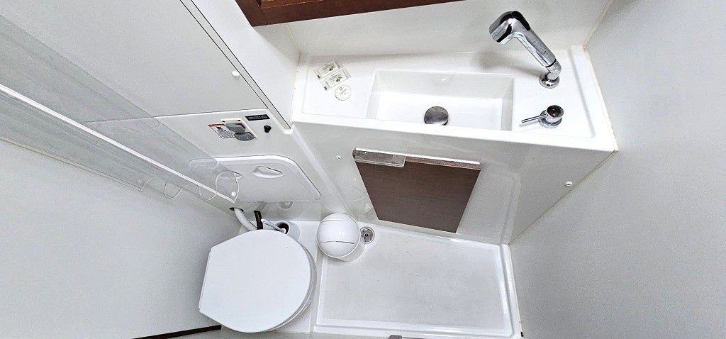 Lagoon 40, Mignonne | Yacht Charter Croatia