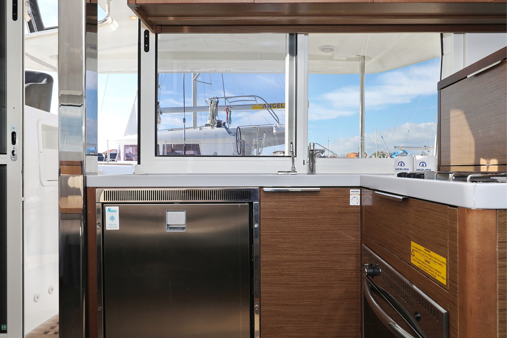 Lagoon 40, La Luna | Yacht Charter Croatia