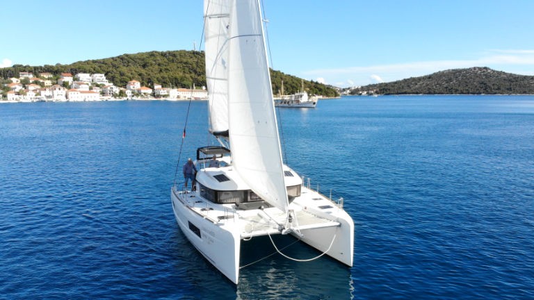Lagoon 40, Balance 69 | Yacht Charter Croatia