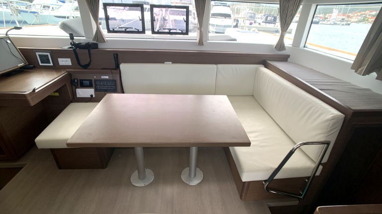 Lagoon 40, Balance 69 | Yacht Charter Croatia
