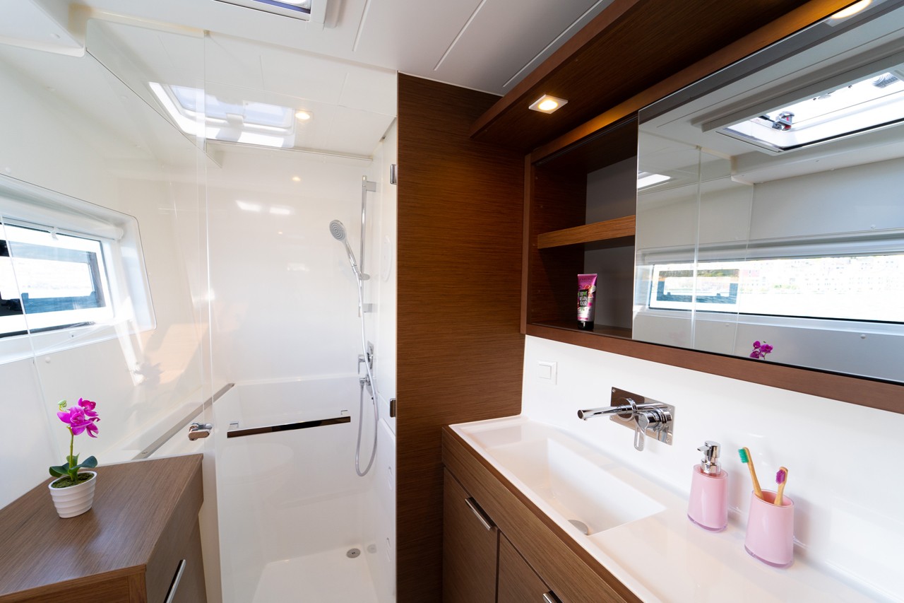 Lagoon 40, Millennium Falcon | Yacht Charter Croatia