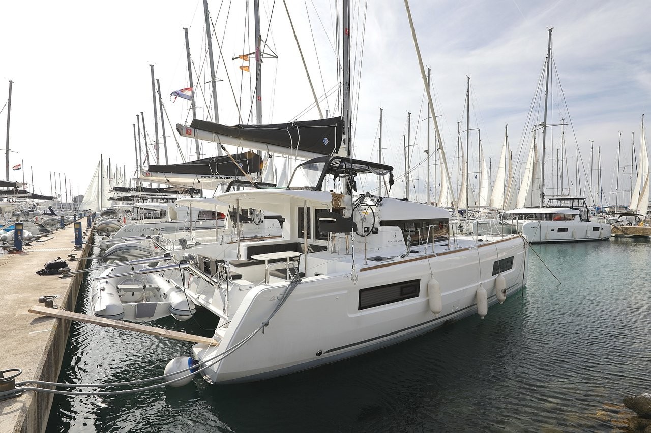 Lagoon 40, Blue Angel | Yacht Charter Croatia