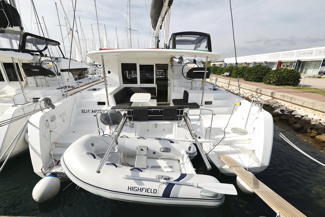 Lagoon 40, Blue Angel | Yacht Charter Croatia