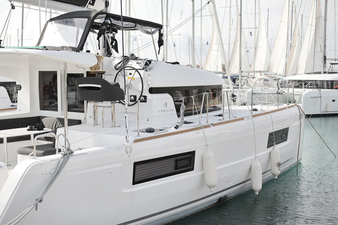 Lagoon 40, Blue Angel | Yacht Charter Croatia