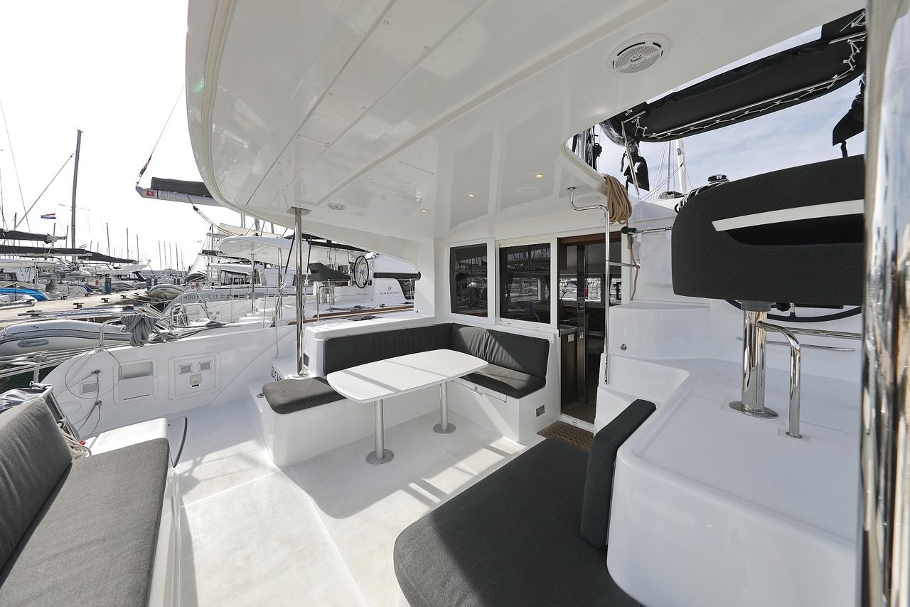 Lagoon 40, Blue Angel | Yacht Charter Croatia