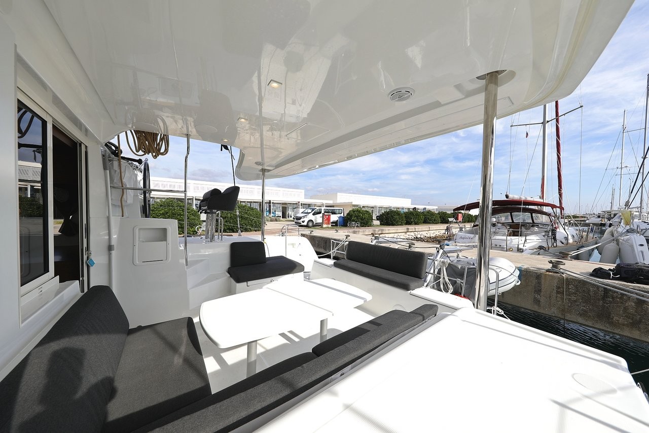 Lagoon 40, Blue Angel | Yacht Charter Croatia