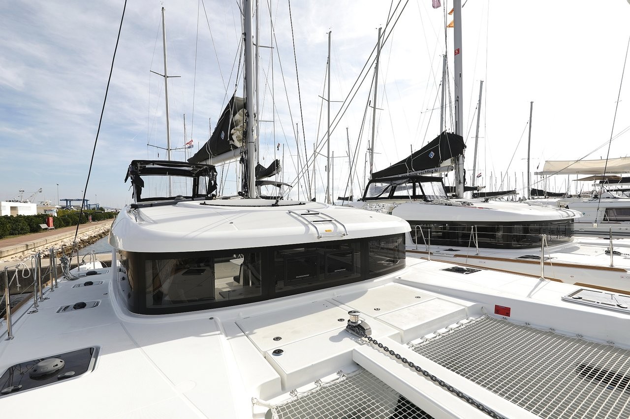 Lagoon 40, Blue Angel | Yacht Charter Croatia