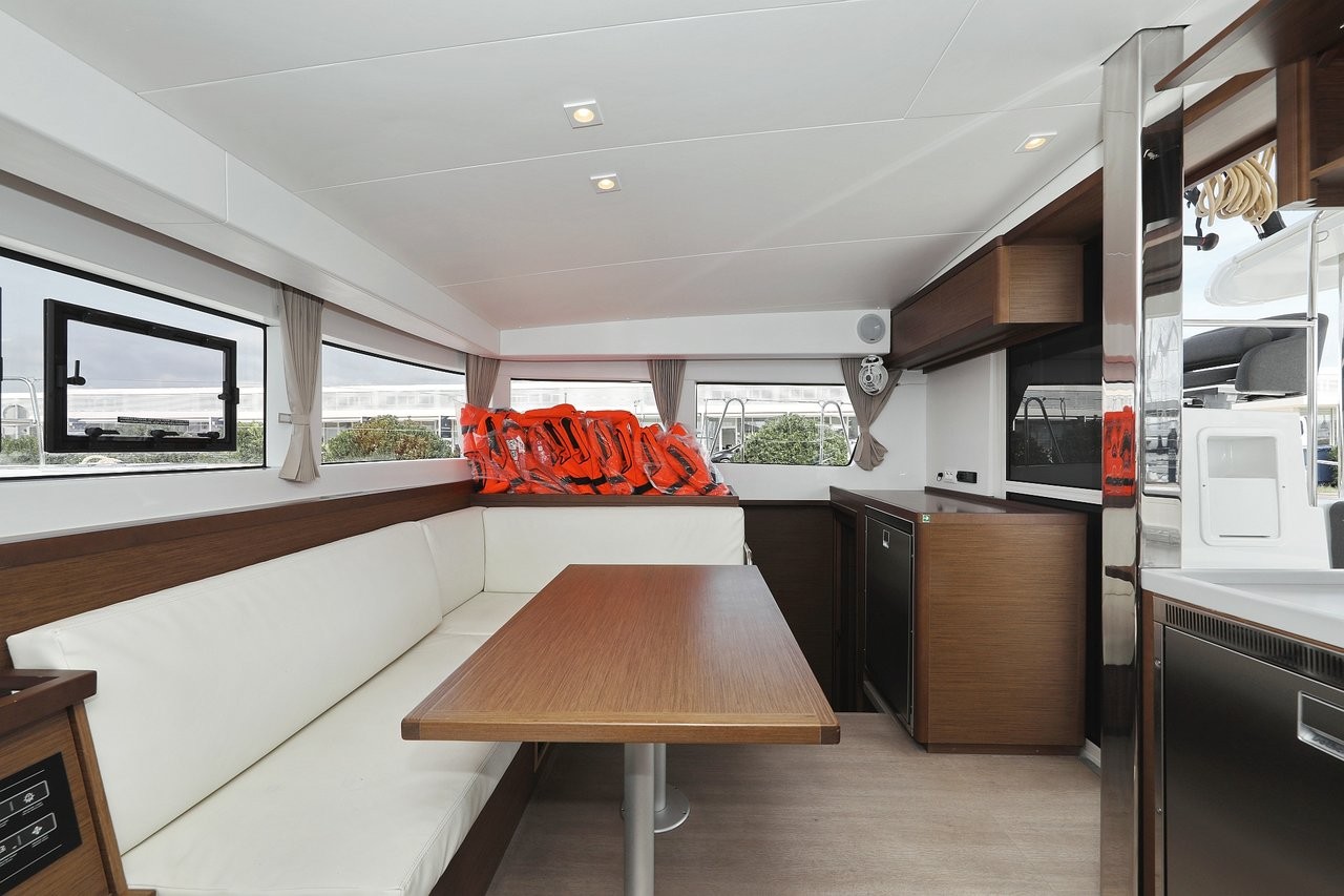 Lagoon 40, Blue Angel | Yacht Charter Croatia