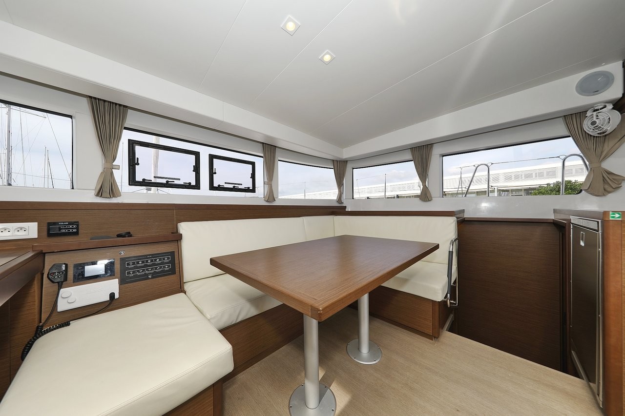 Lagoon 40, Blue Angel | Yacht Charter Croatia