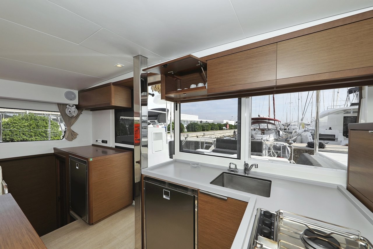 Lagoon 40, Blue Angel | Yacht Charter Croatia