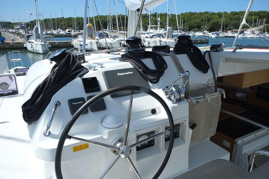 Lagoon 400 S2, Yolamare | Yacht Charter Croatia