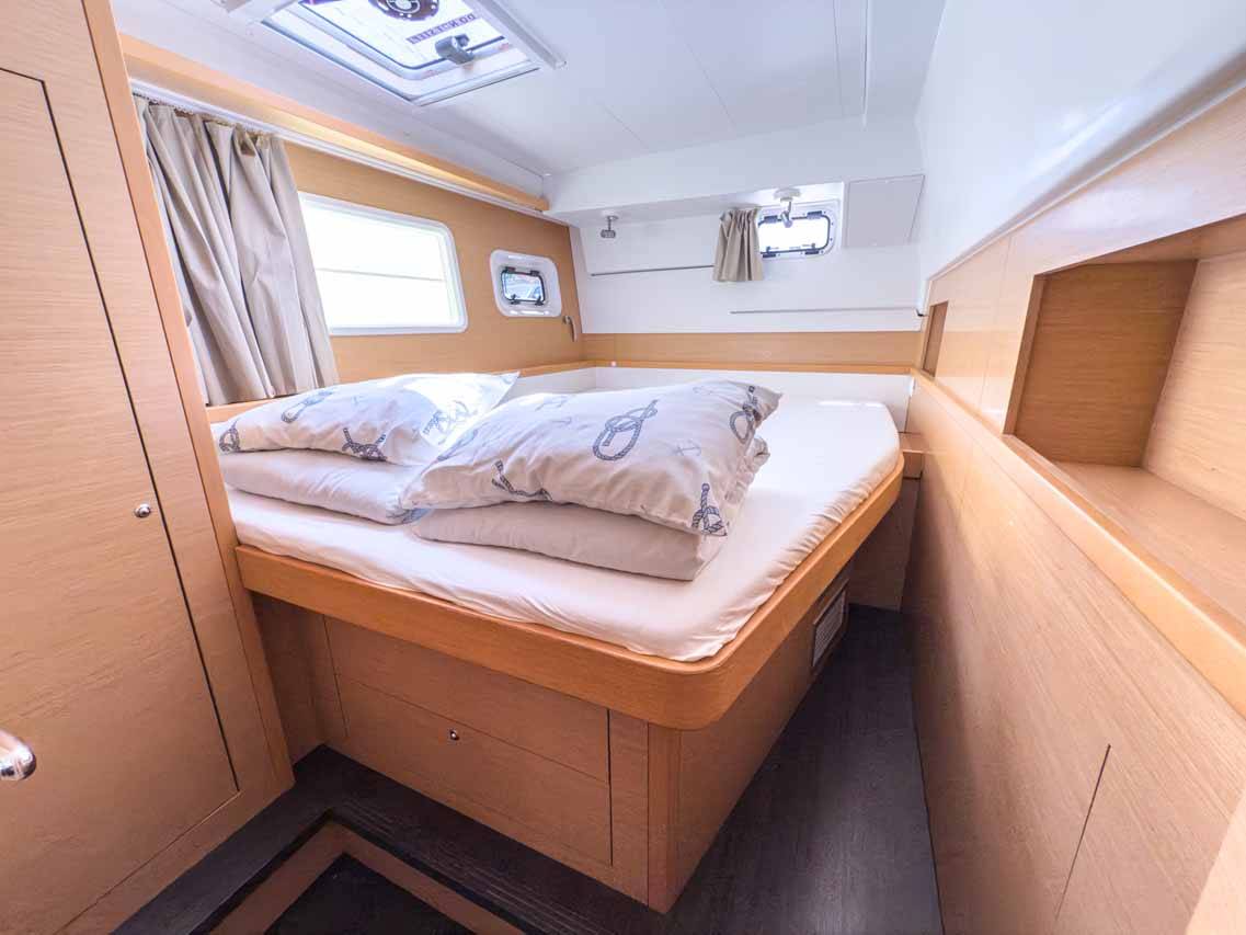 Lagoon 400 S2, Yolamare | Yacht Charter Croatia