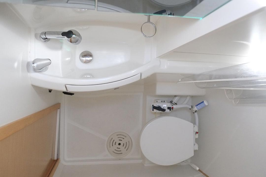 Lagoon 400 S2, Yolamare | Yacht Charter Croatia
