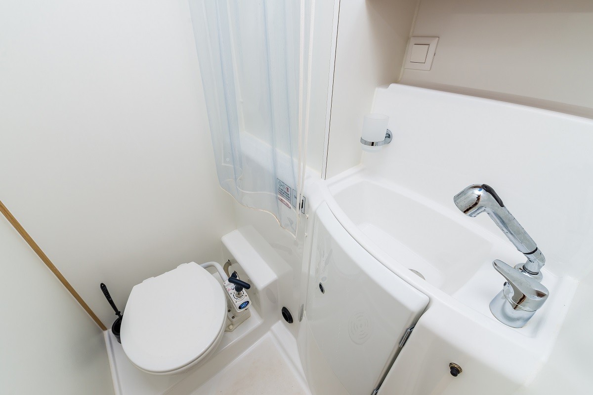 Lagoon 400 S2, Summertime | Yacht Charter Croatia