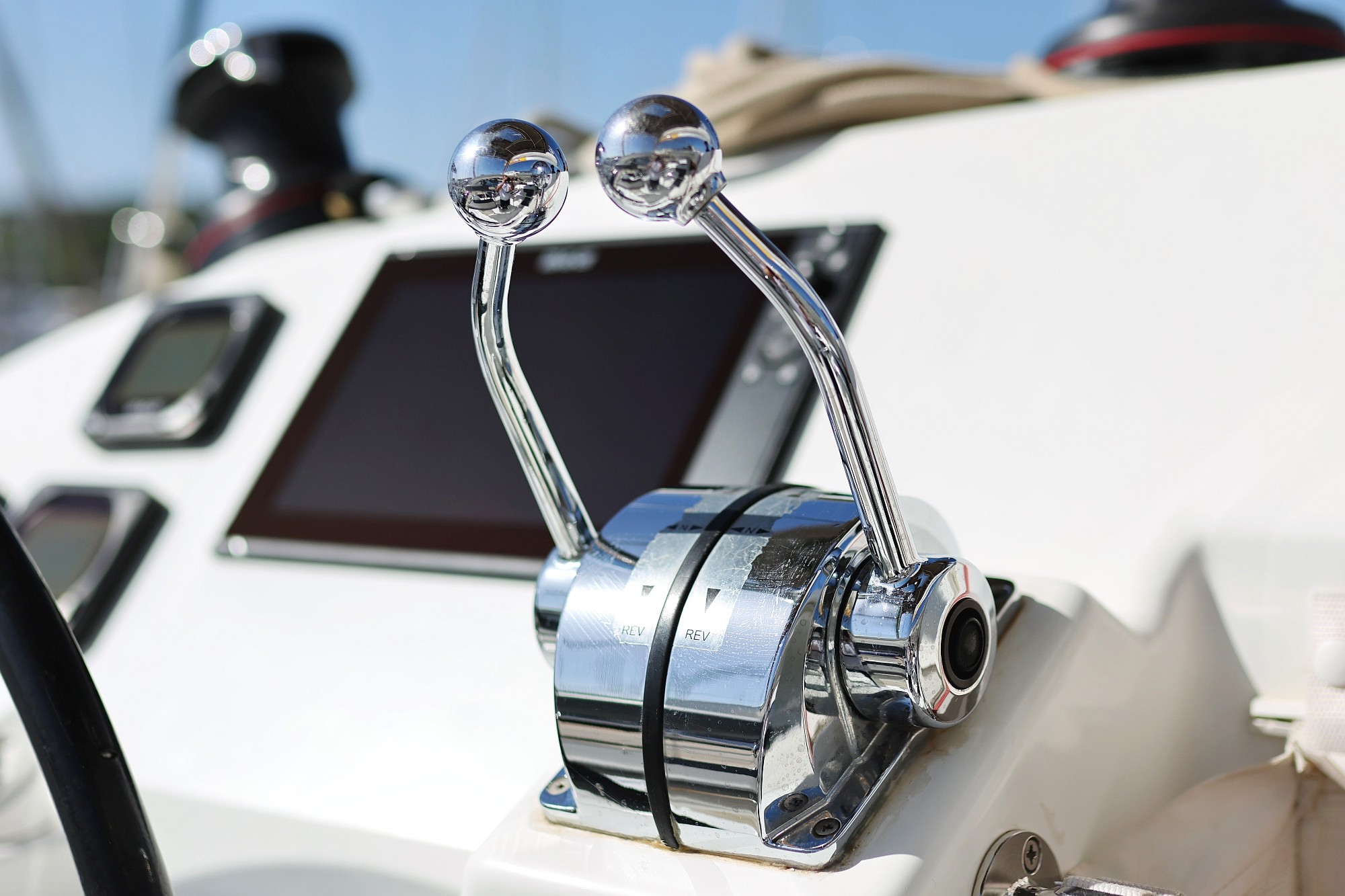 Lagoon 400 S2, Kinga V | Yacht Charter Croatia