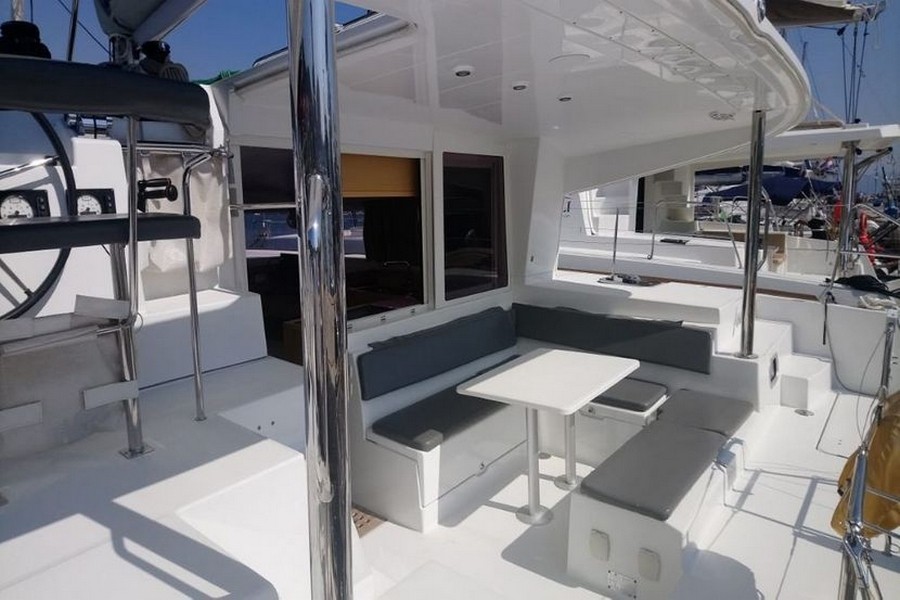 Lagoon 400 S2, Ana | Yacht Charter Croatia