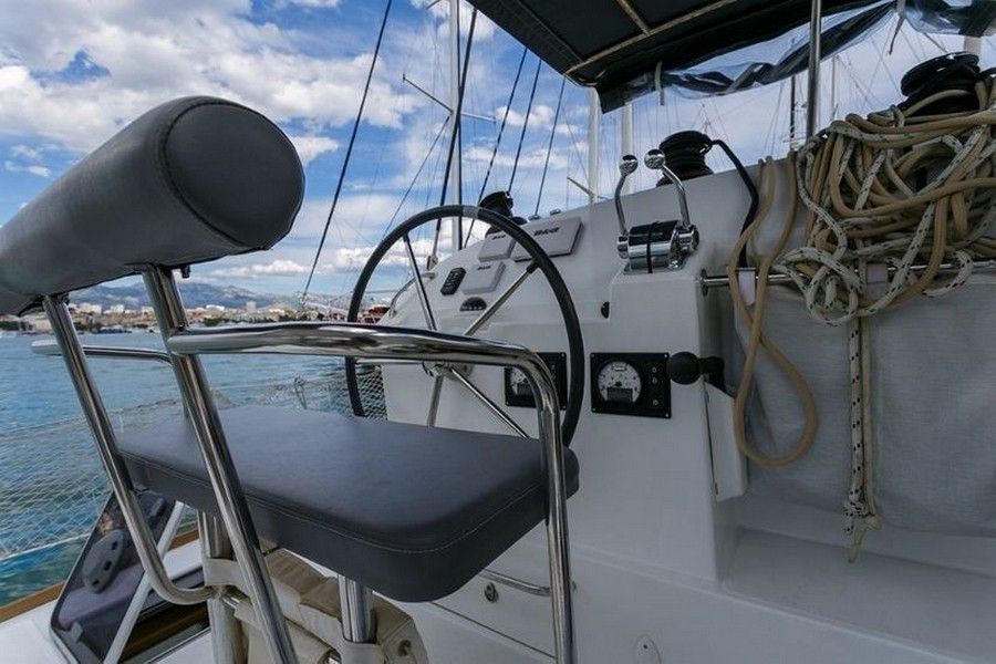 Lagoon 400 S2, Ana | Yacht Charter Croatia